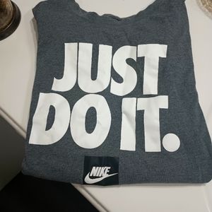 Men's Nike " Just do it " T- shirt size medium
